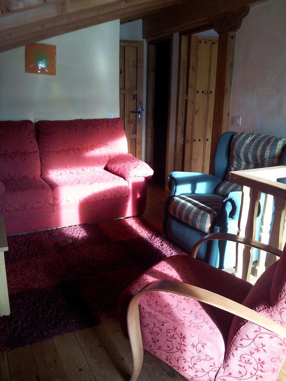 Casa Rural El Llao Y Los Fresnos - El Urogallo Murias de Paredes Oda fotoğraf